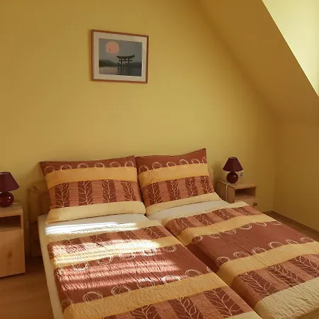 Kondics Apartmanhaz