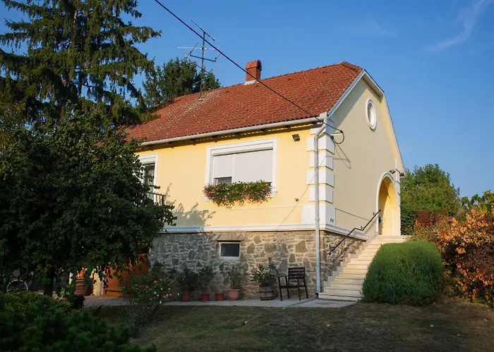 Kondics Apartamento Sárvár