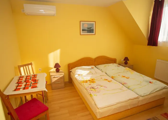 Kondics Apartamento Sárvár